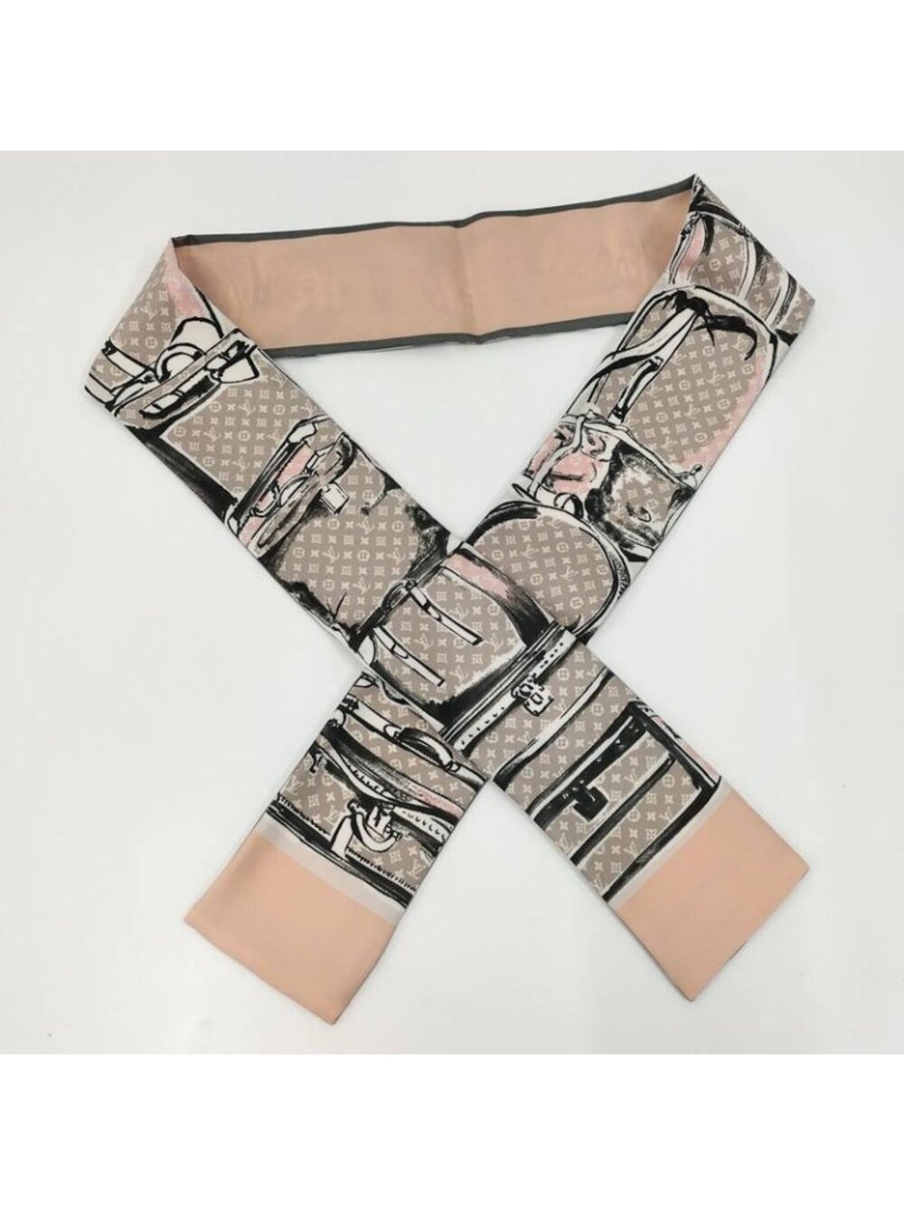 Louis Vuitton Bandeau Scarf - Picture 4 of 6